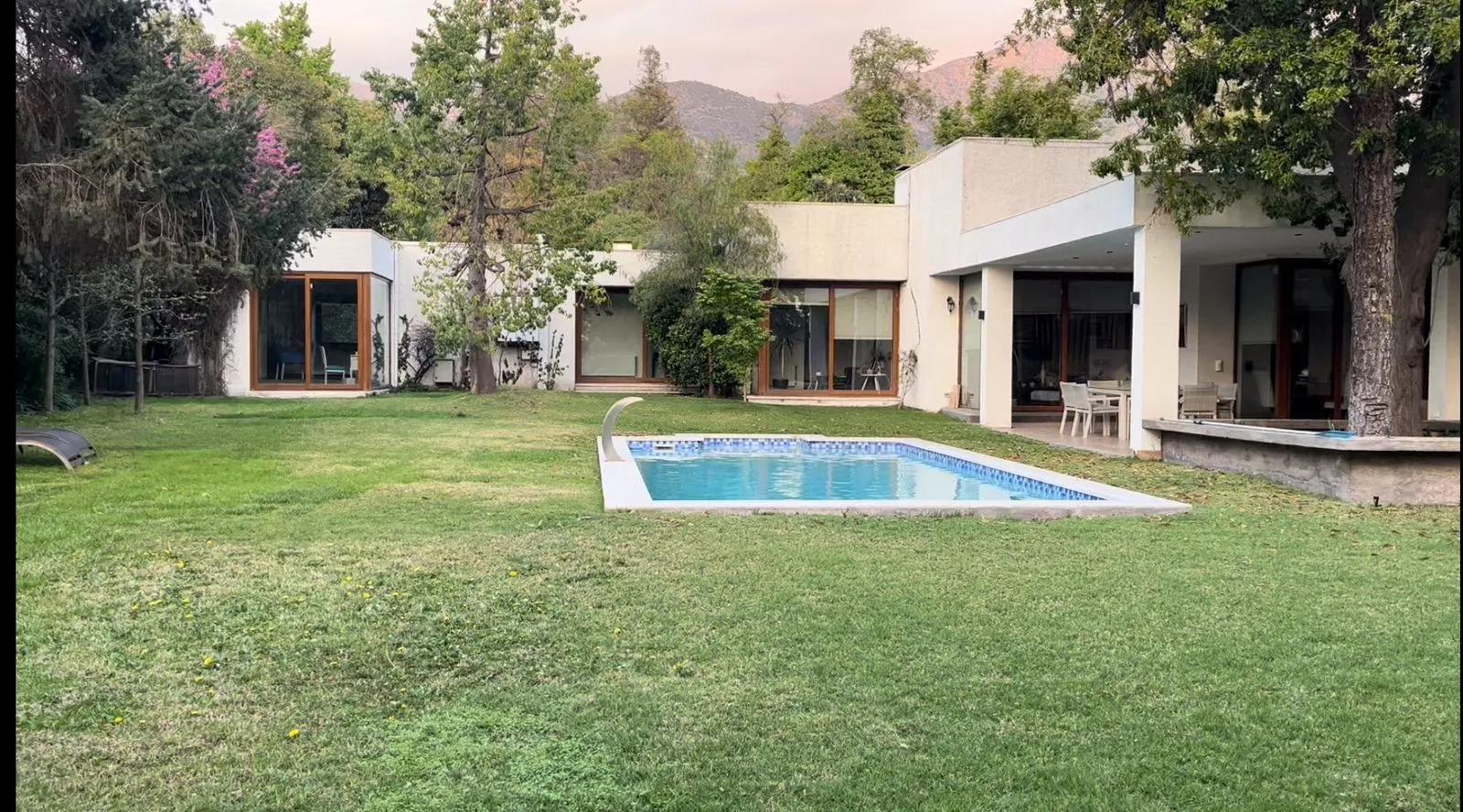 Venta Usado Casa 5D 4B E - La Reina