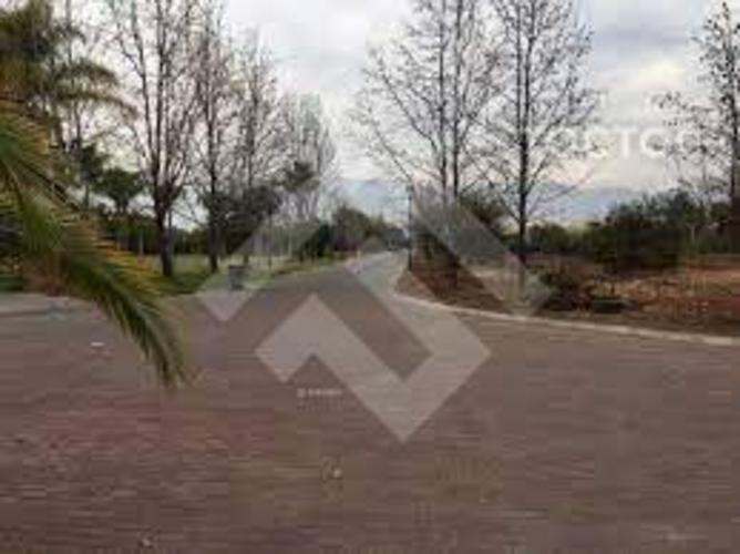 terreno en venta en Colina