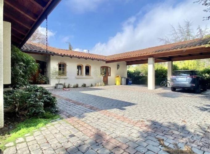 casa en venta en Lo Barnechea