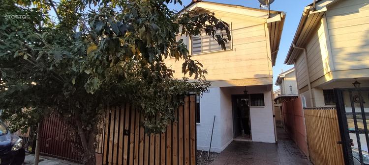 Casas en arriendo en Padre Hurtado | HousePricing