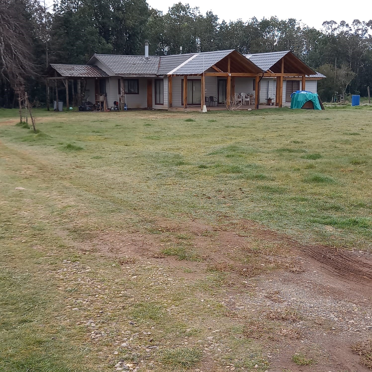 Vende Parcela de 5.000 Mts. con Casa Sector Purey