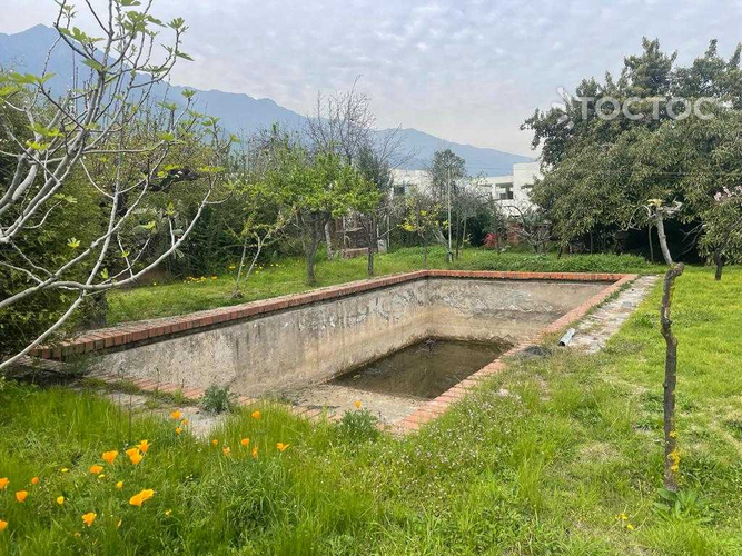 terreno en venta en La Reina