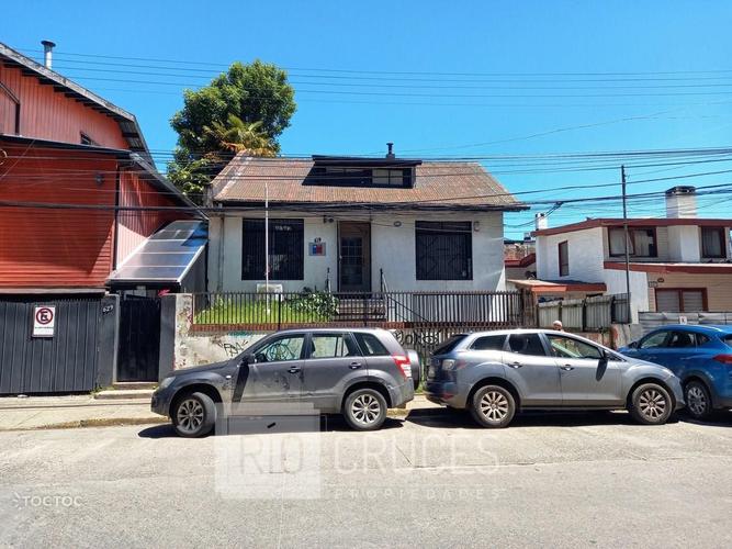 Casa centrica comercial a la venta en Valdivia