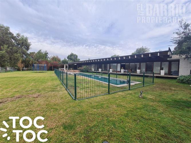 casa en venta en Colina