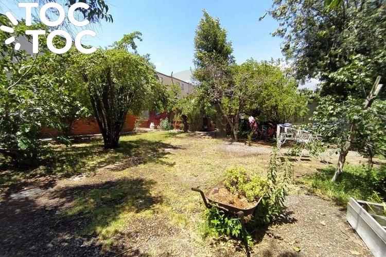 terreno en venta en La Reina