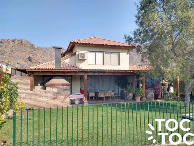 casa en venta en Colina