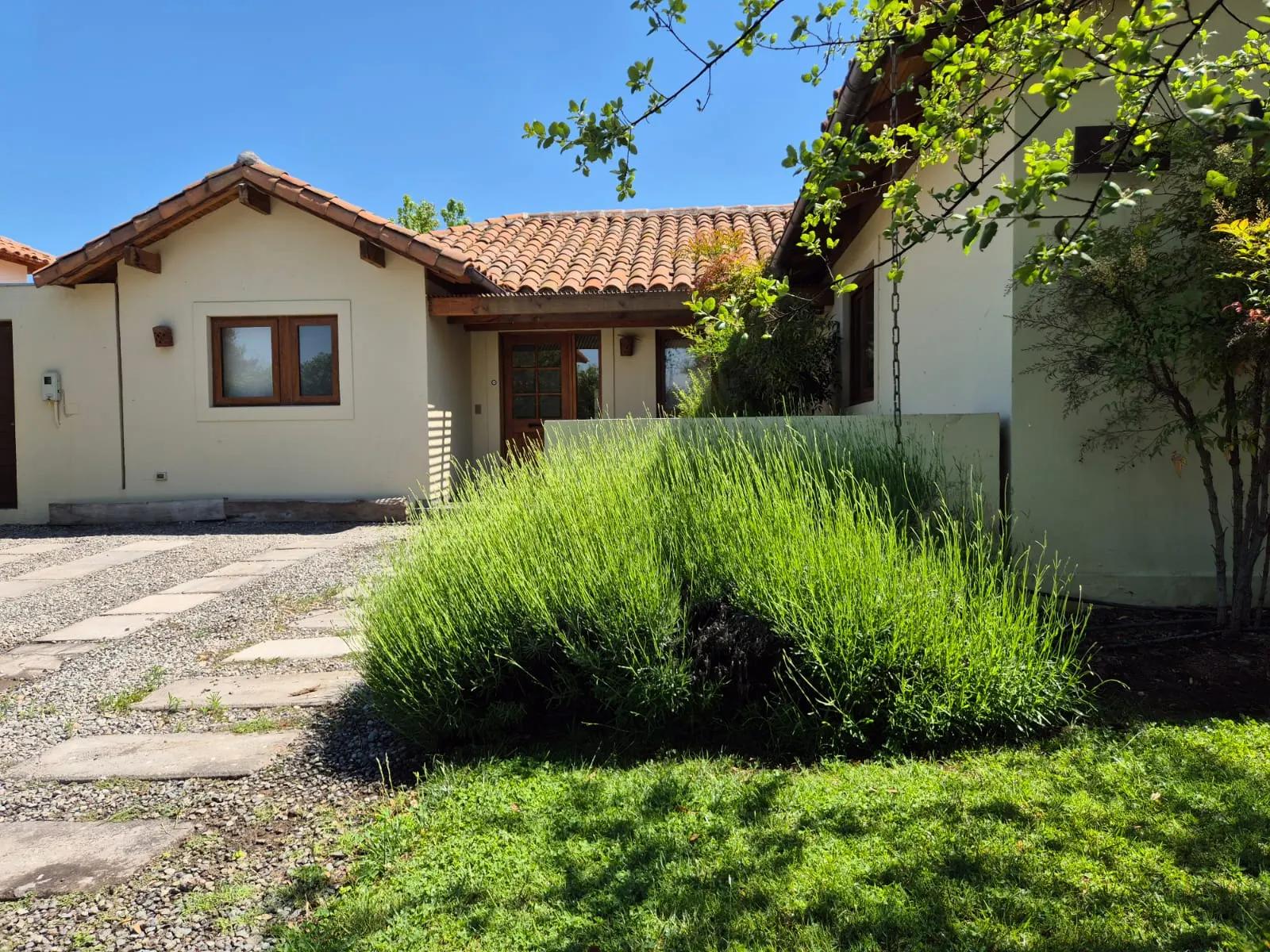 Arriendo Casa 3D 3B E - Colina