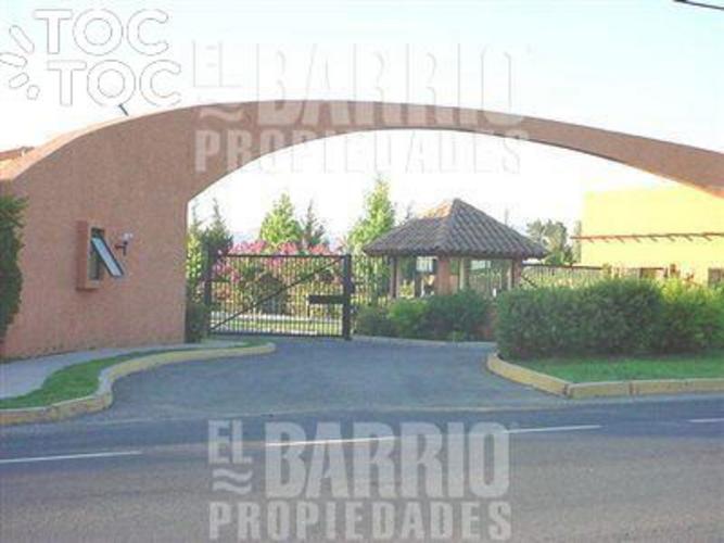 terreno en venta en Colina