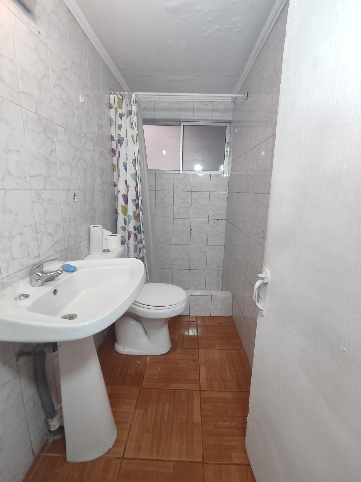 Venta Usado Casa 4D 1B E - &Ntilde;u&ntilde;oa