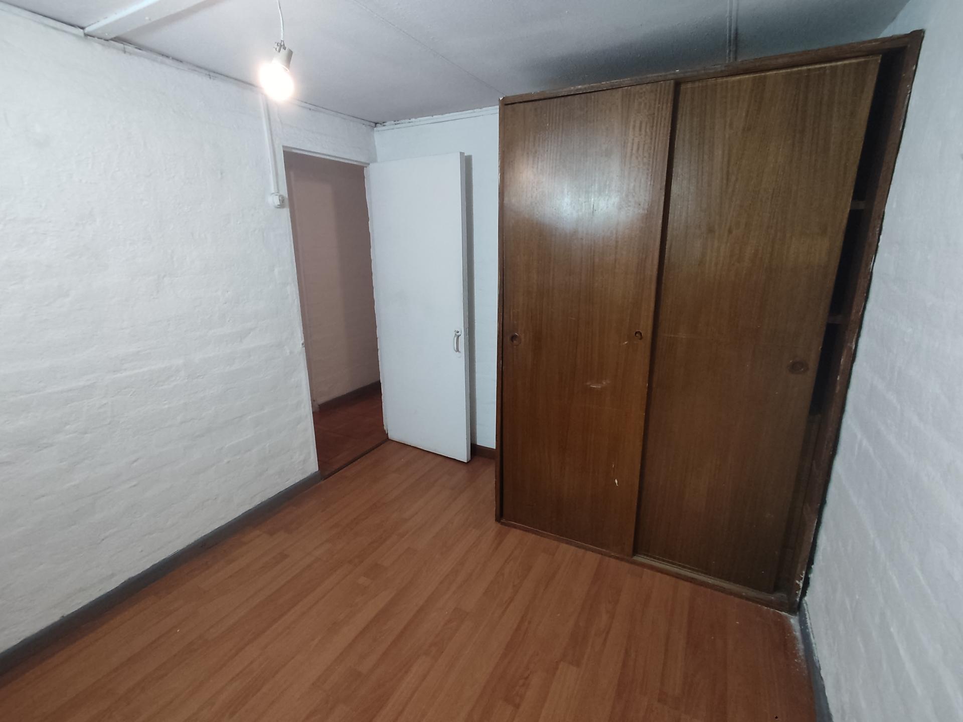 Venta Usado Casa 4D 1B E - &Ntilde;u&ntilde;oa