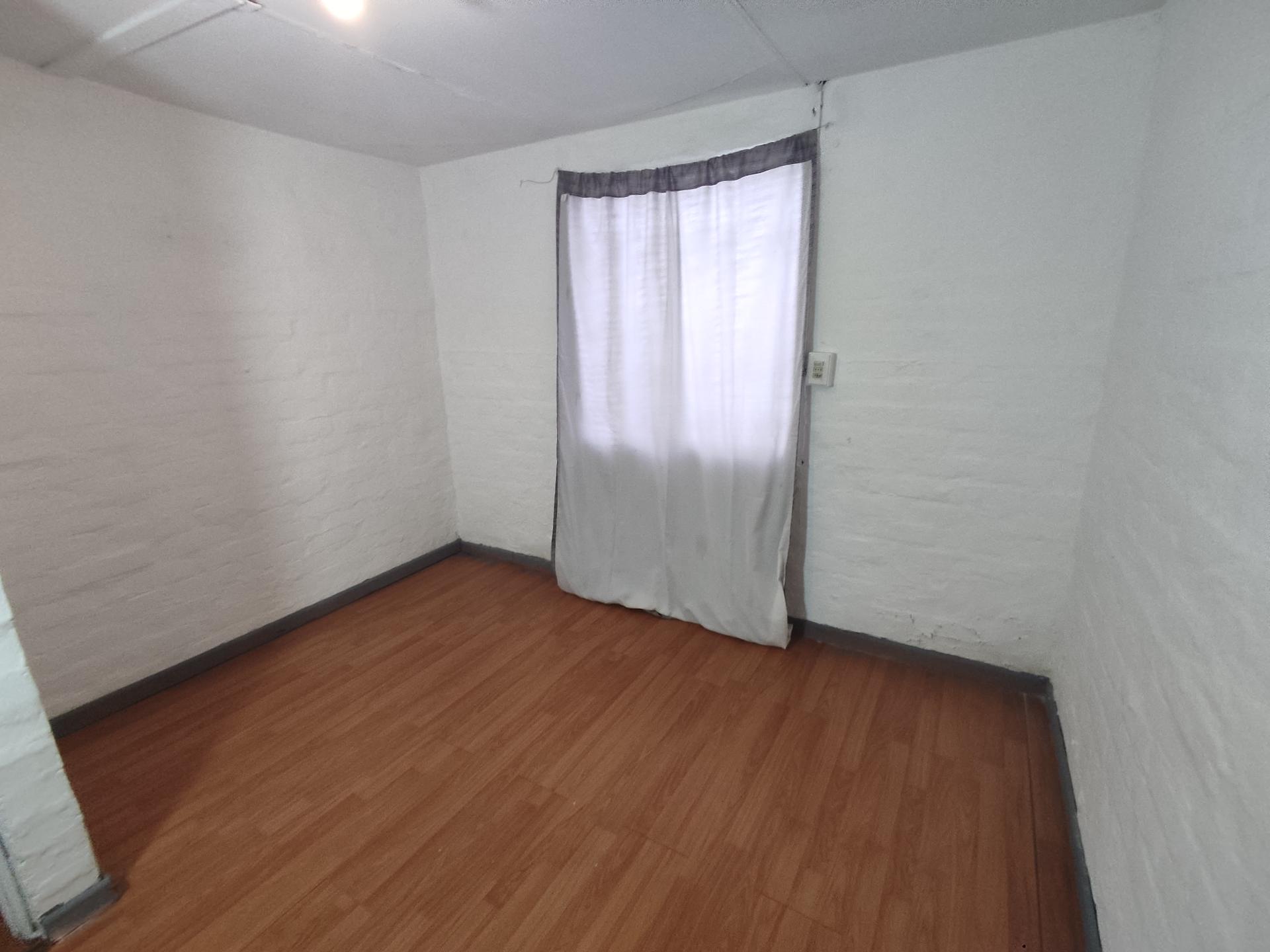 Venta Usado Casa 4D 1B E - &Ntilde;u&ntilde;oa