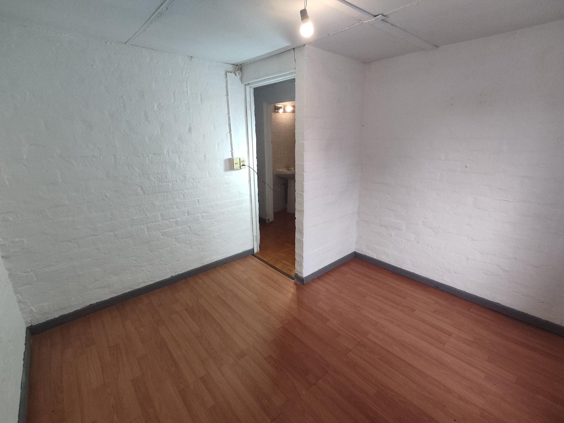 Venta Usado Casa 4D 1B E - &Ntilde;u&ntilde;oa