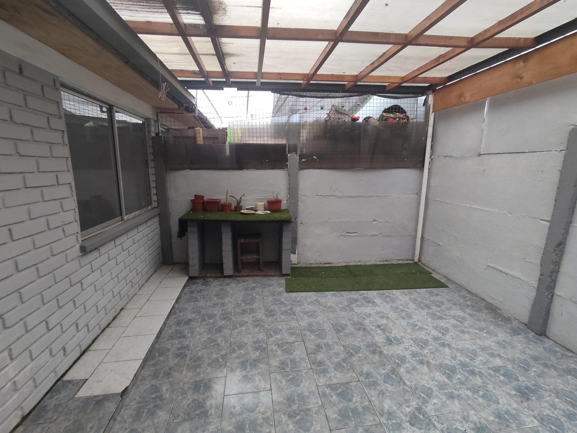 Venta Usado Casa 4D 1B E - &Ntilde;u&ntilde;oa