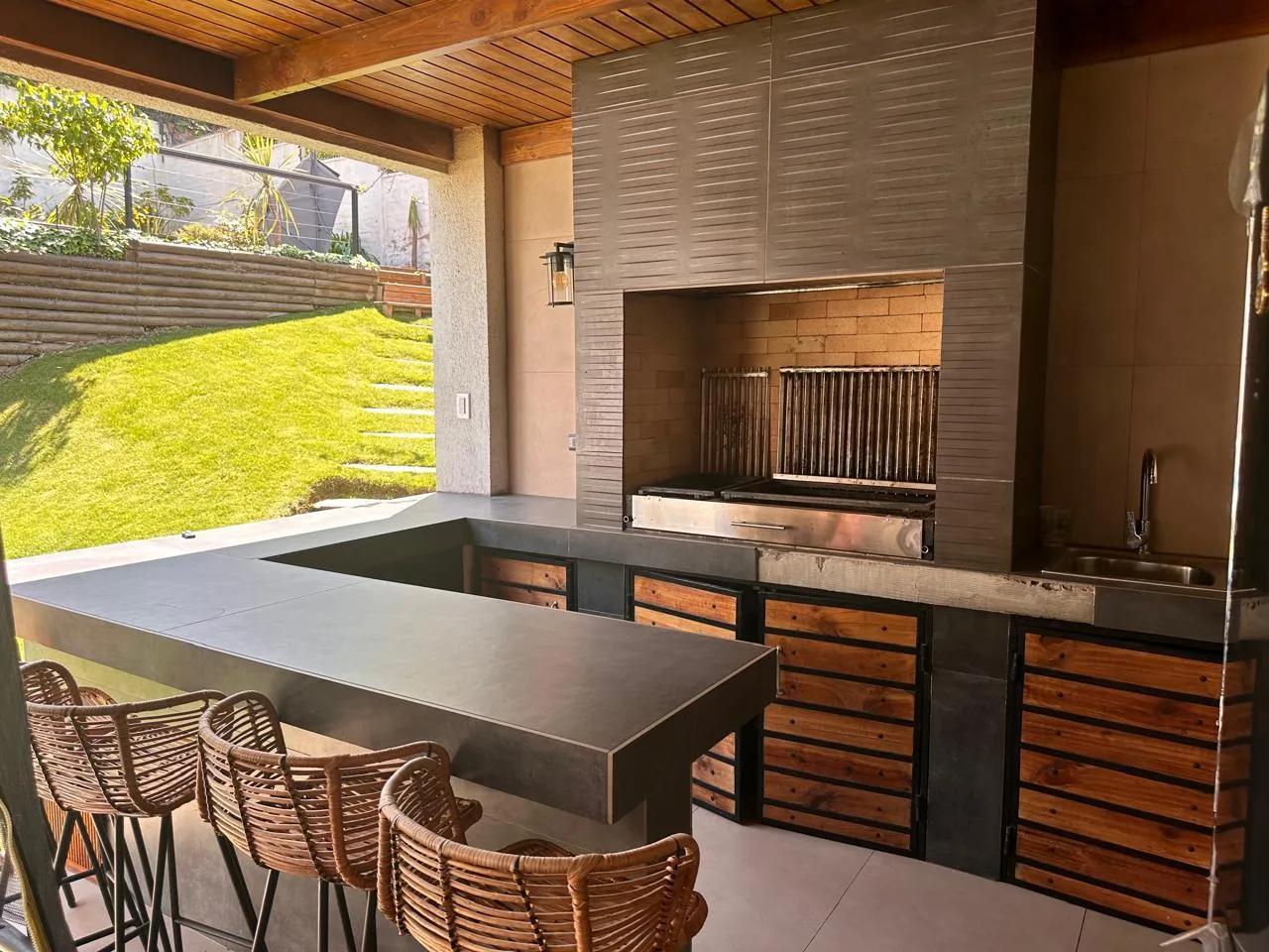 Arriendo Casa 4D 6B E - Las Condes