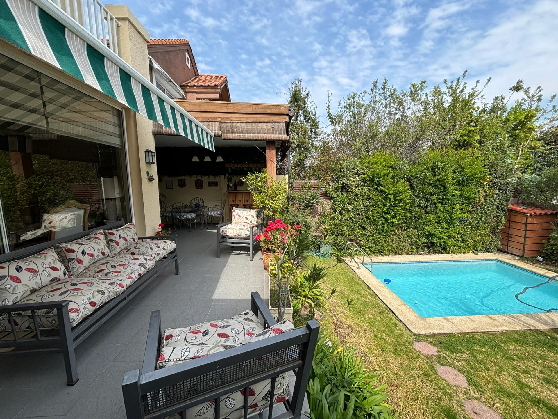 Venta Usado Casa 4D 4B - La Reina