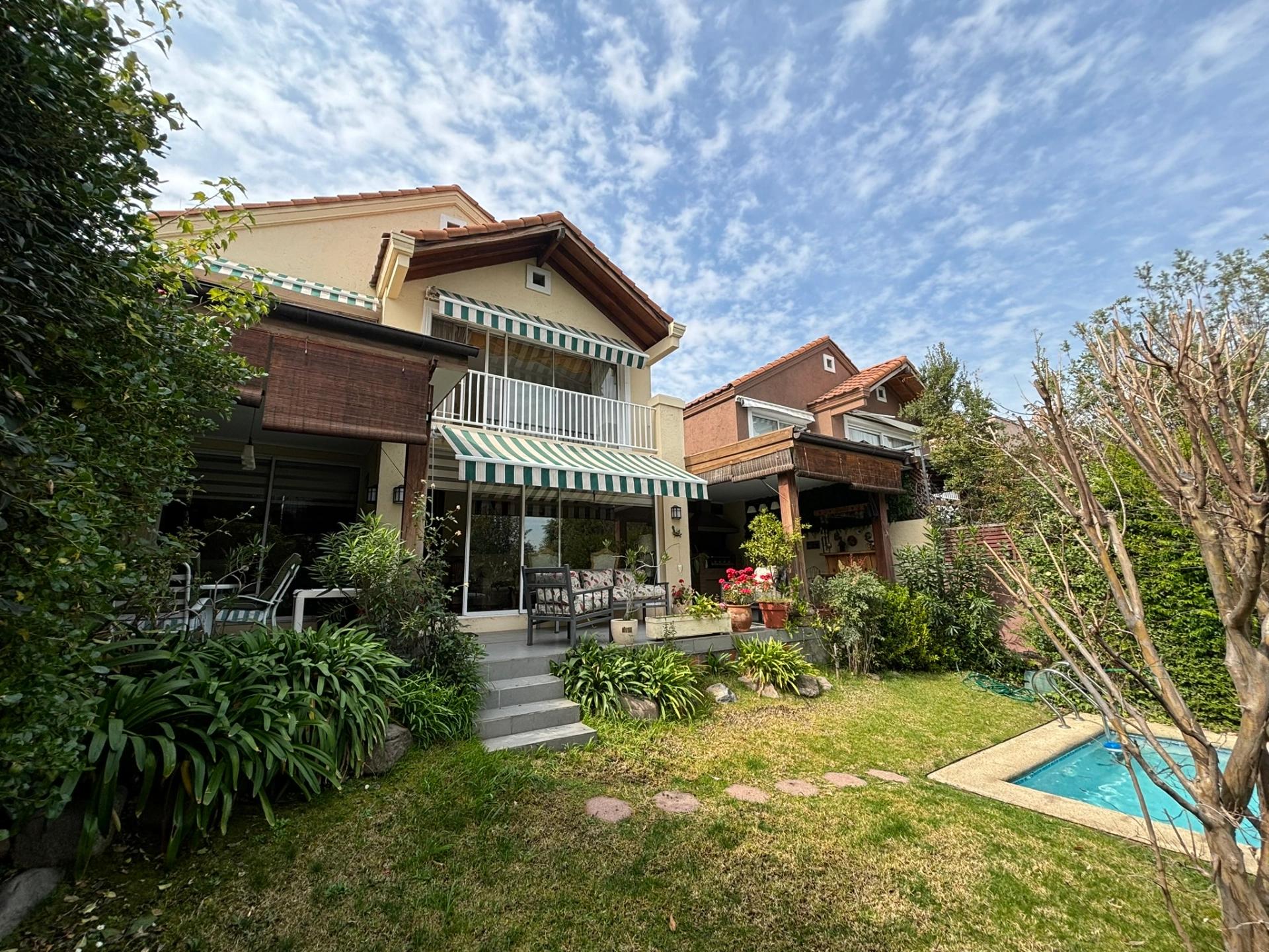 Venta Usado Casa 4D 4B - La Reina