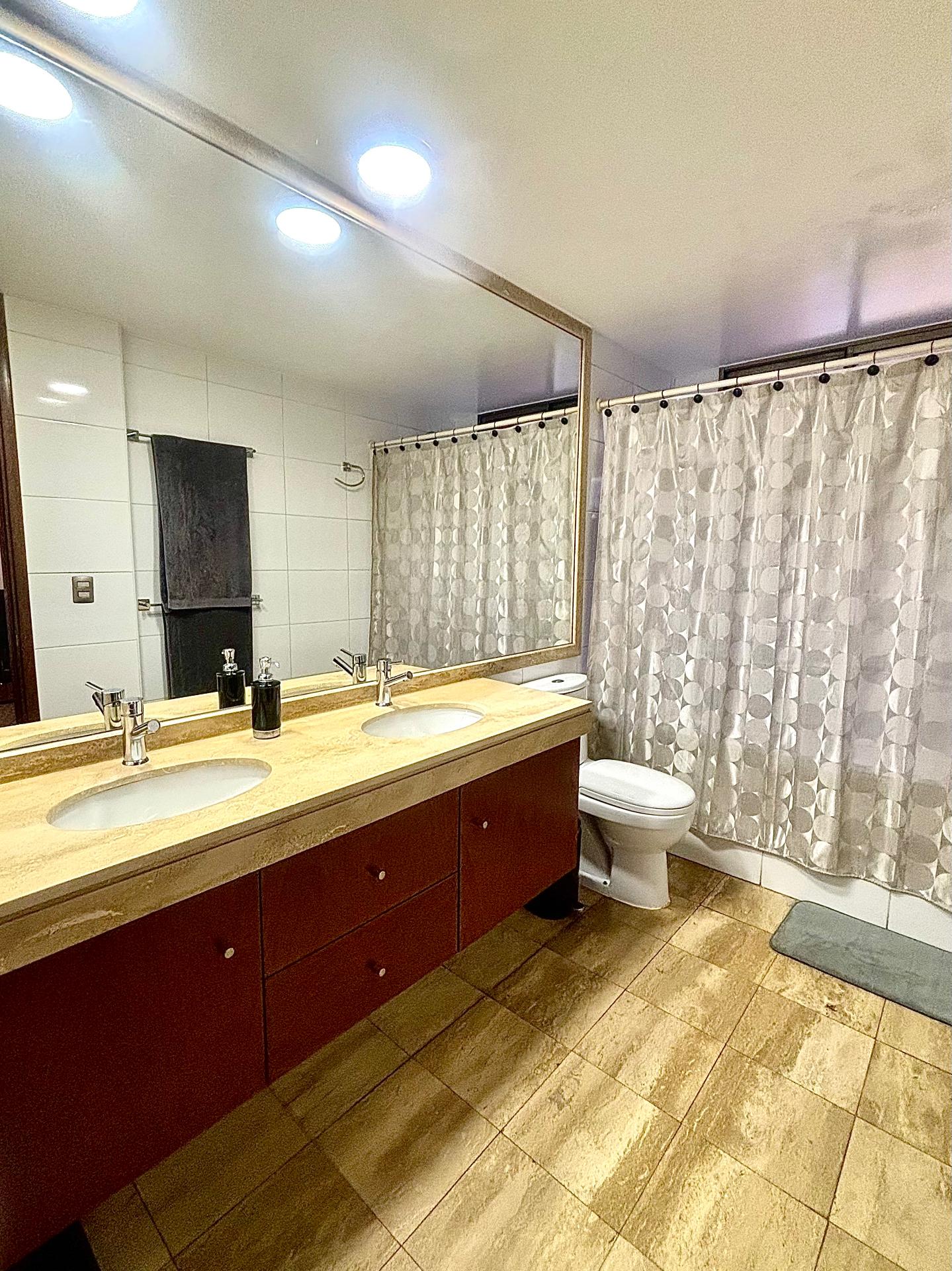 Venta Usado Departamento 4D 4B E B - Las Condes