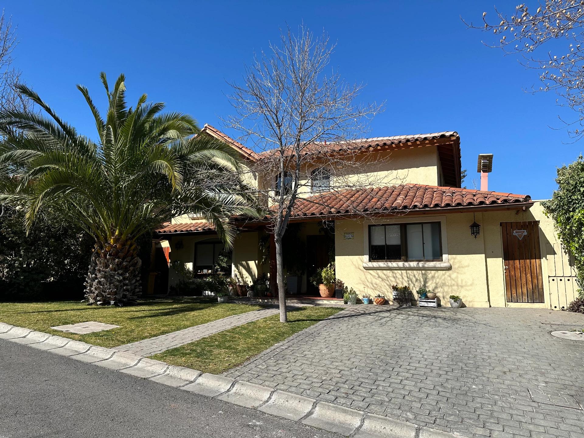 Venta Usado Casa 5D 4B - Lo Barnechea