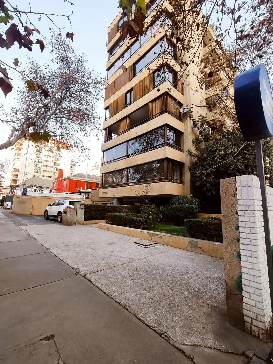 Venta Usado Departamento 3D 3B E B - Las Condes