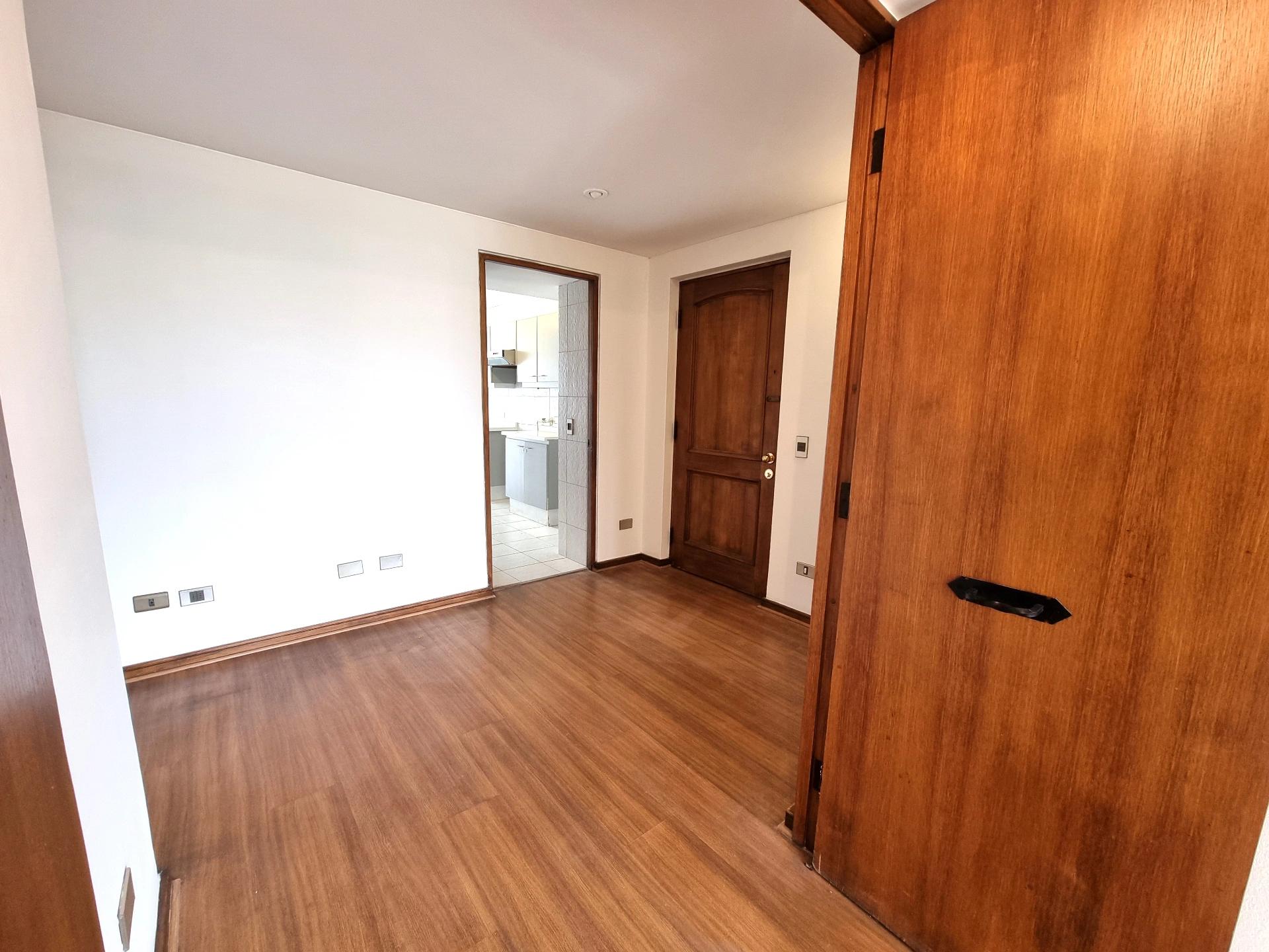 Arriendo Departamento 4D 3B E B - Vitacura