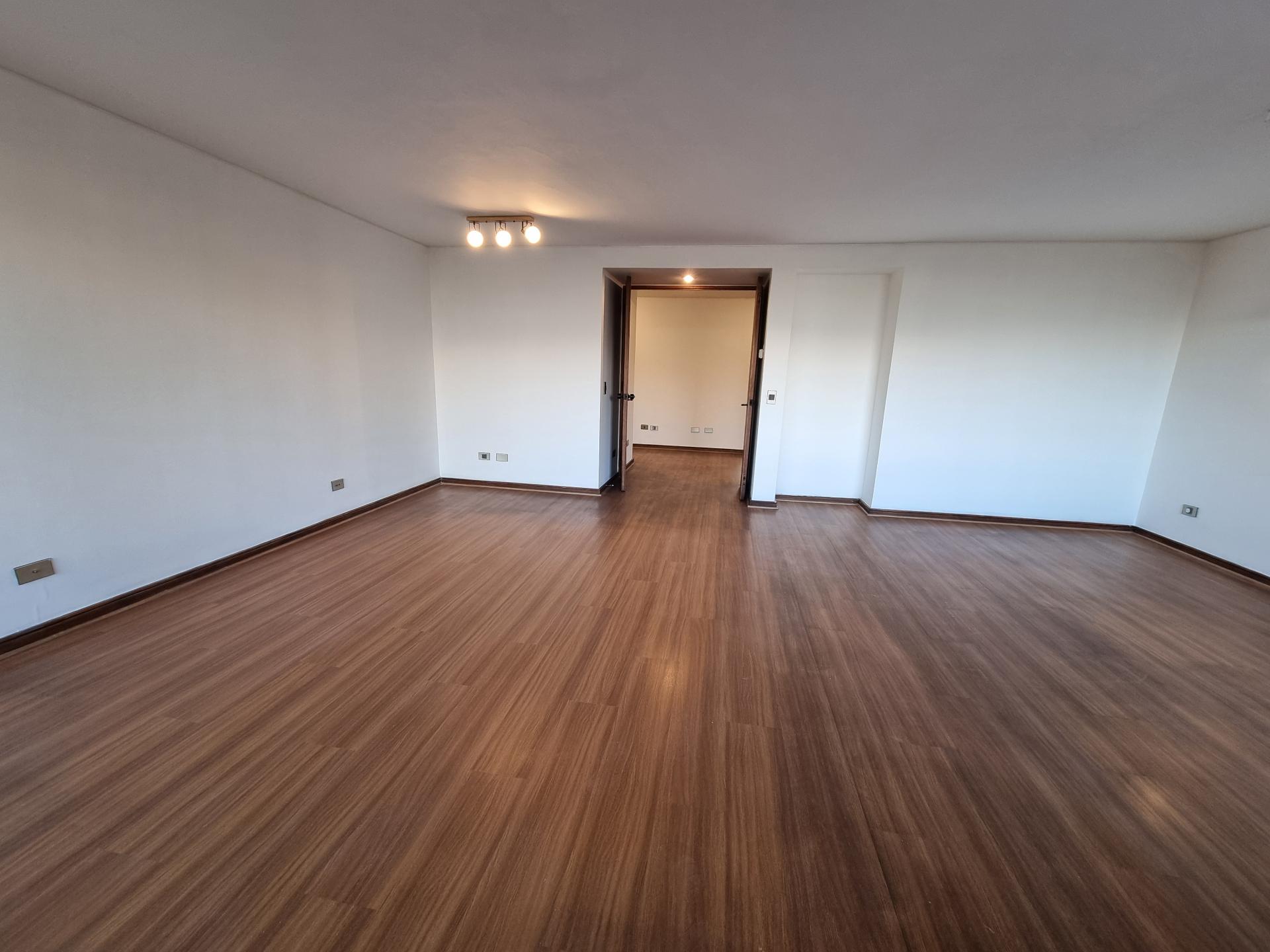 Arriendo Departamento 4D 3B E B - Vitacura