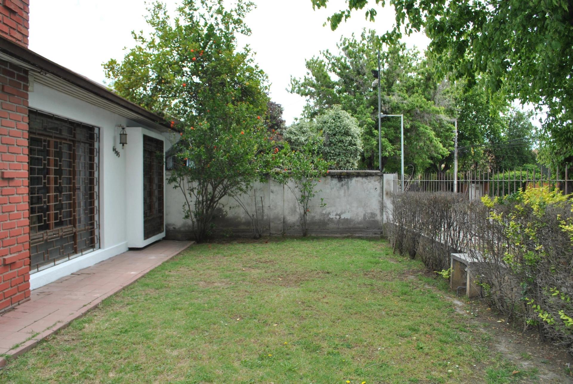 Venta Usado Casa 5D 4B - La Reina