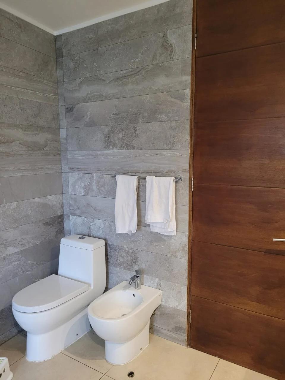 Arriendo Casa 5D 4B E - Las Condes