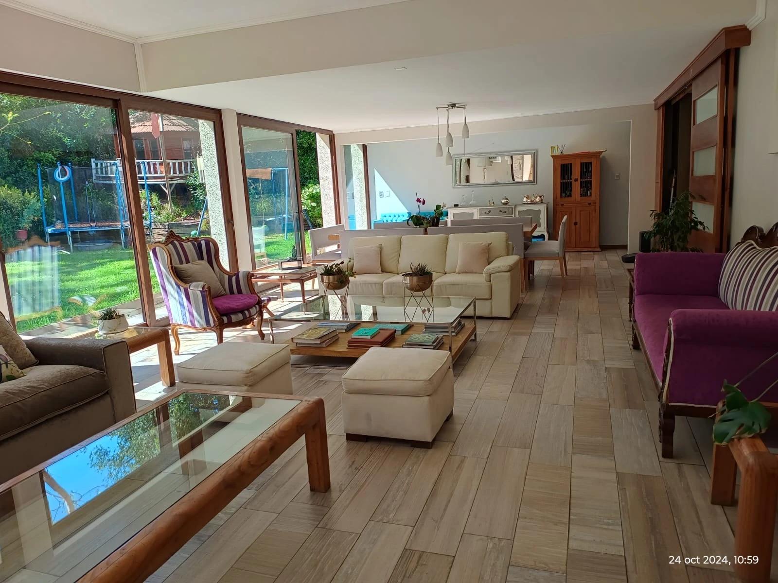 Arriendo Casa 5D 4B E - Las Condes