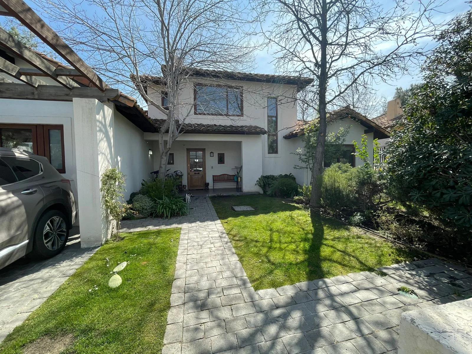 Arriendo Casa 4D 4B - Colina