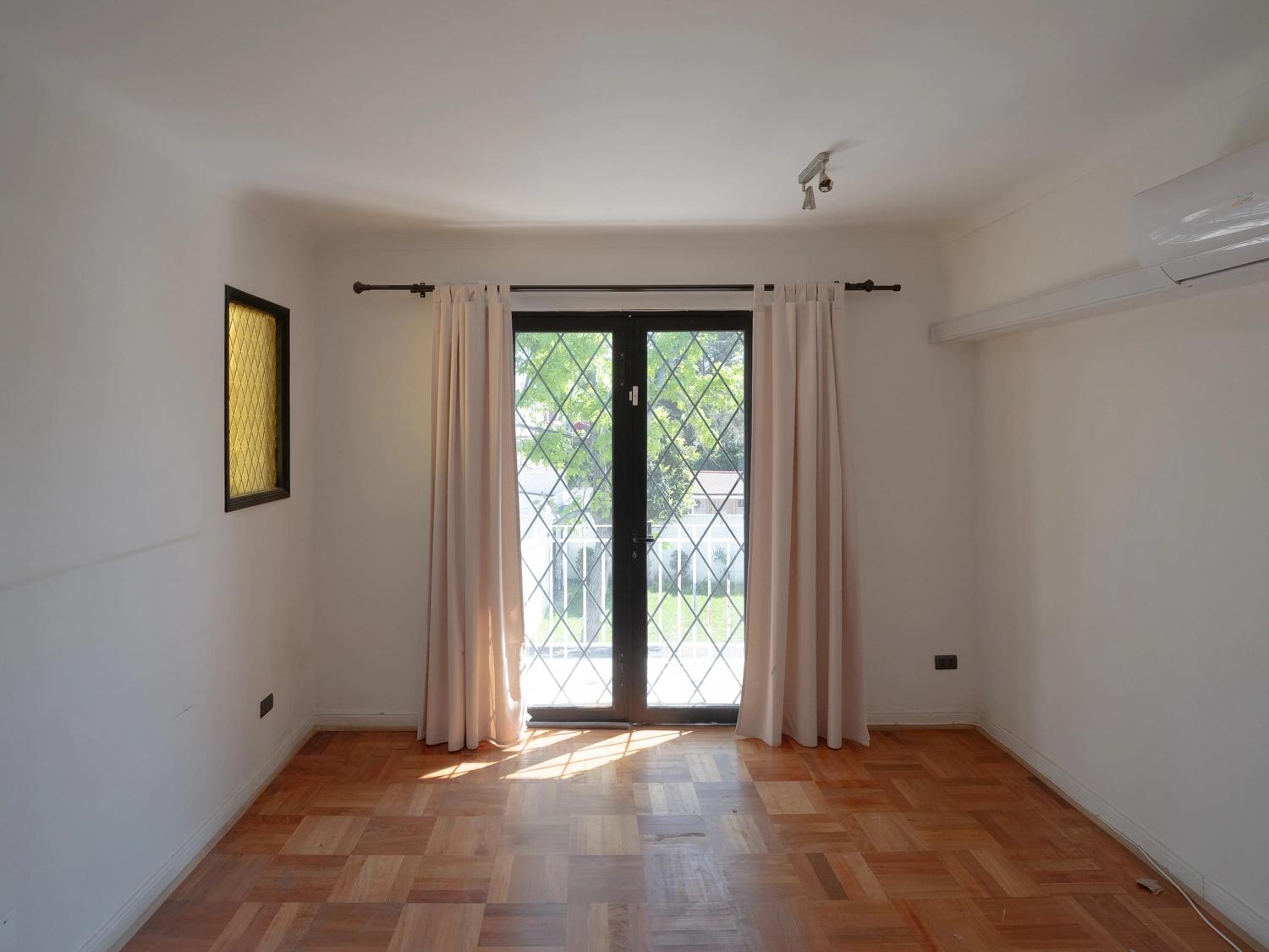 Venta Usado Casa 4D 3B - &Ntilde;u&ntilde;oa