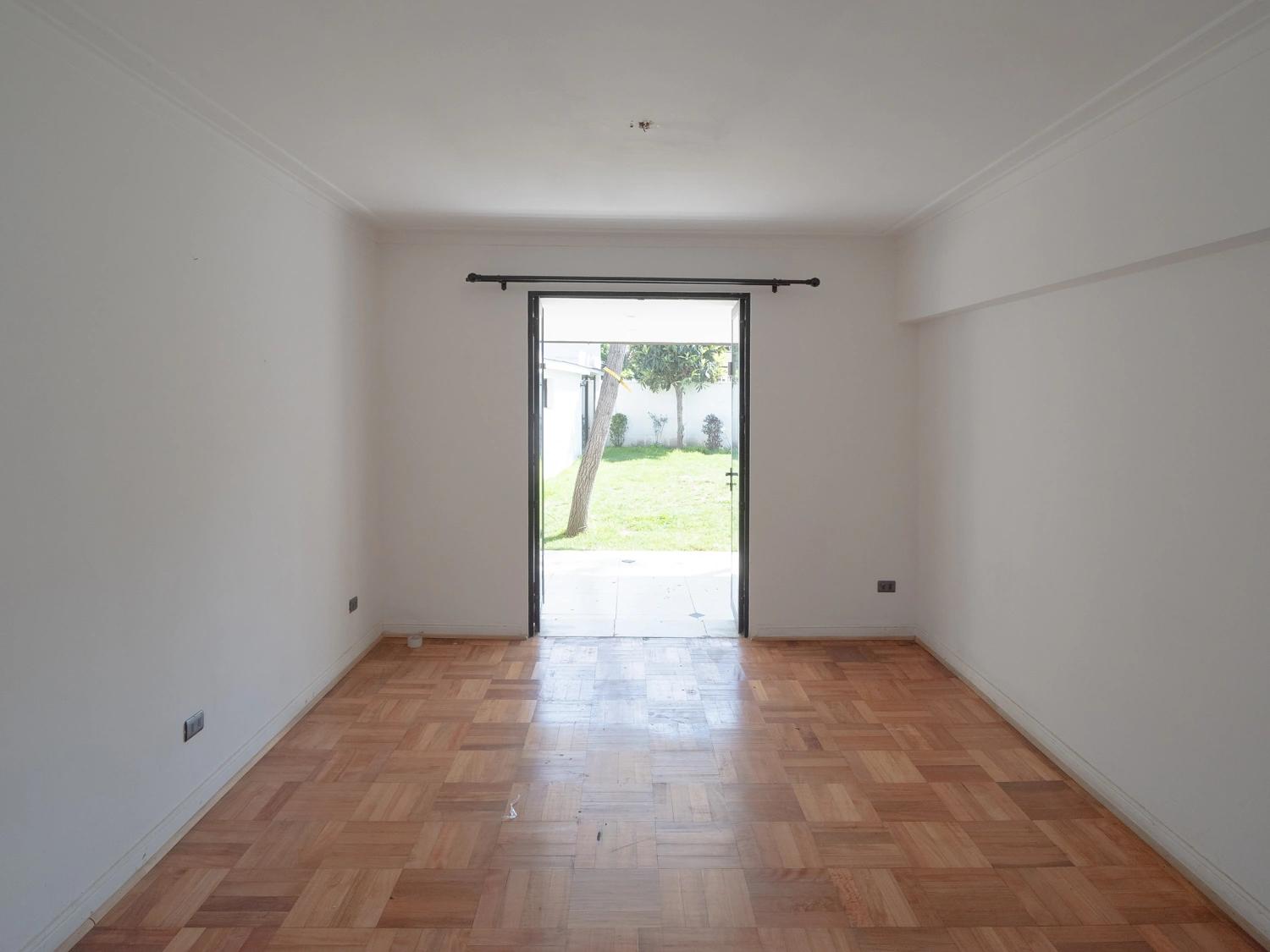 Venta Usado Casa 4D 3B - &Ntilde;u&ntilde;oa