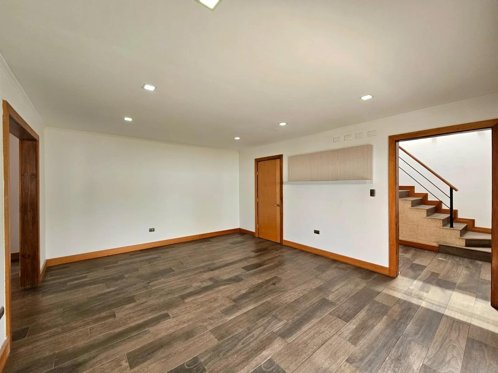 Arriendo Casa 5D 3B E - Vitacura