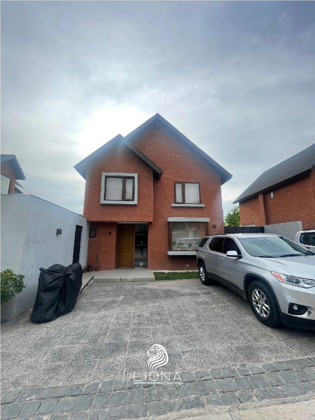 Arriendo Casa 3D 3B E B - La Reina