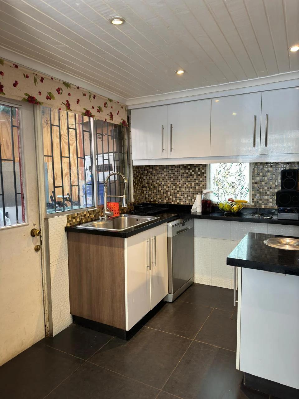 Arriendo Casa 5D 3B E B - Las Condes