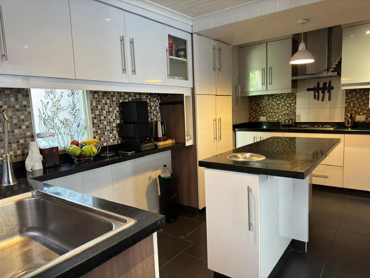 Arriendo Casa 5D 3B E B - Las Condes