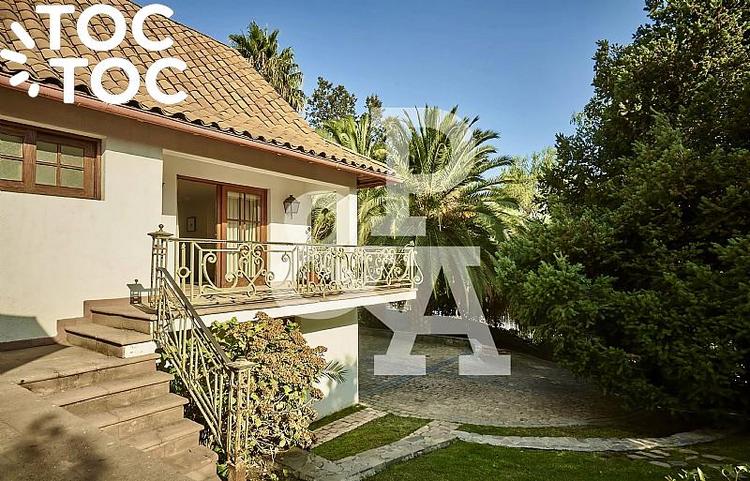 casa en venta en Lo Barnechea