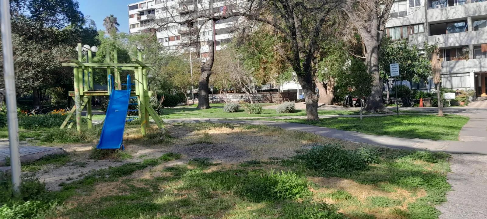 Venta Usado Departamento 3D 2B - Providencia