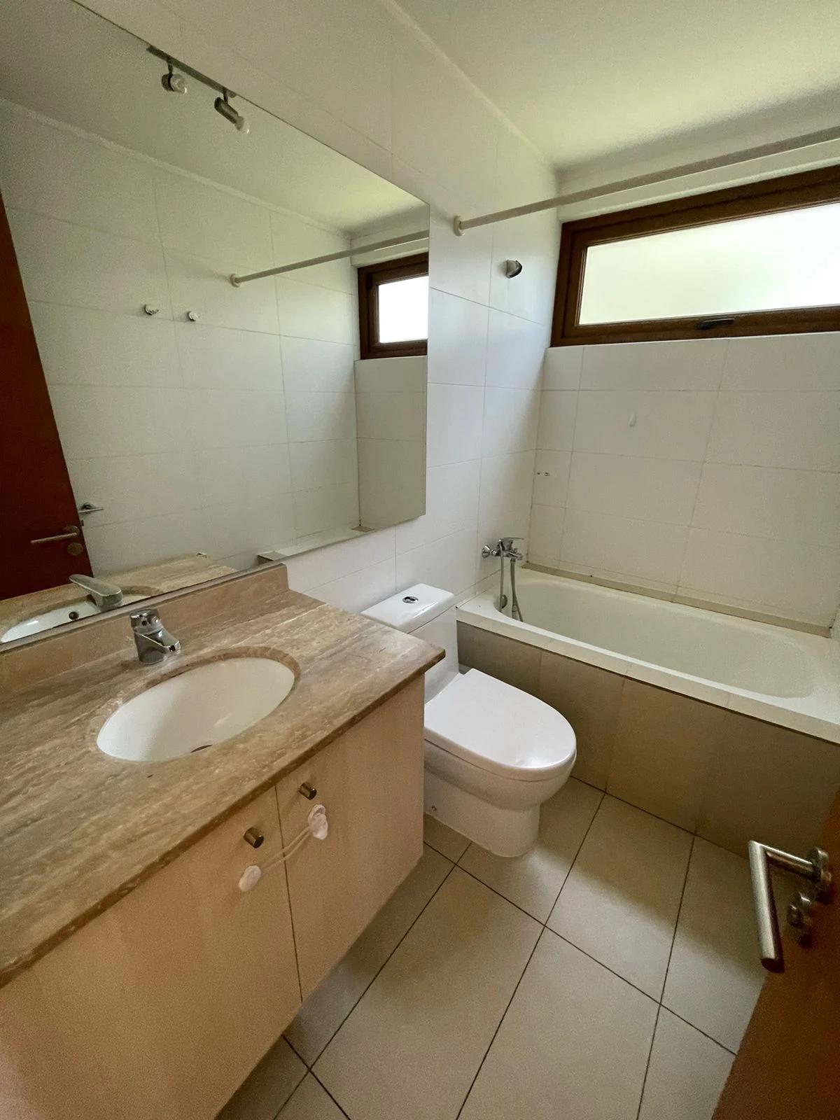 Arriendo Casa 6D 5B E B - Colina