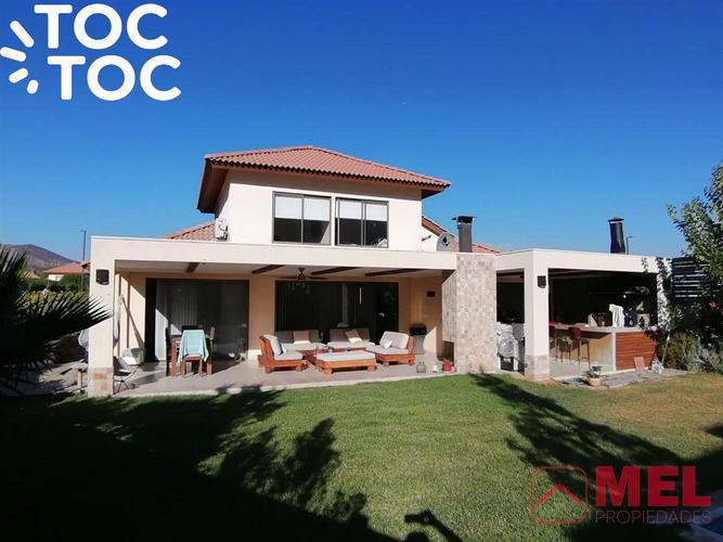 casa en venta en Colina