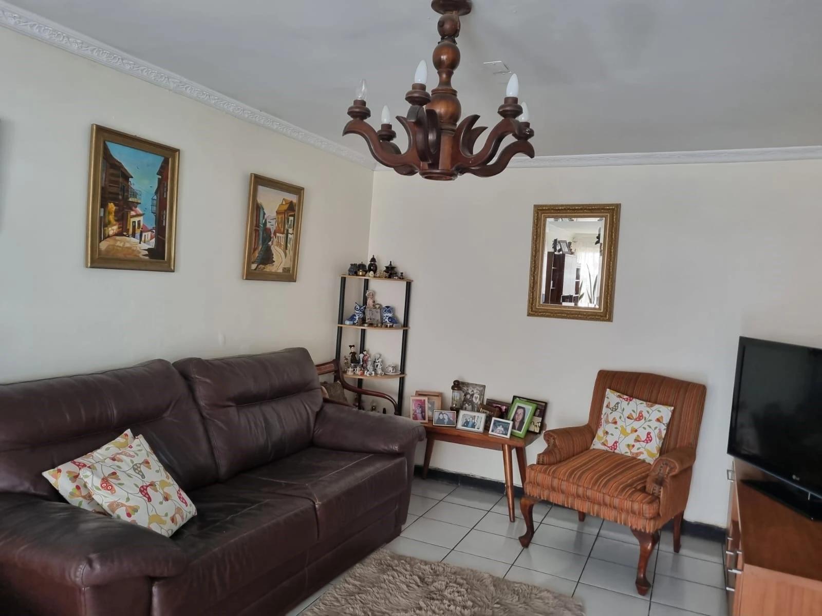 Venta Usado Casa 4D 3B - &Ntilde;u&ntilde;oa