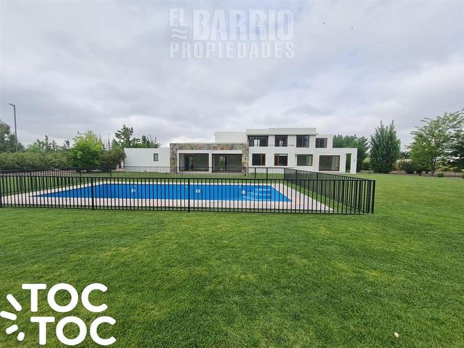 casa en venta en Colina