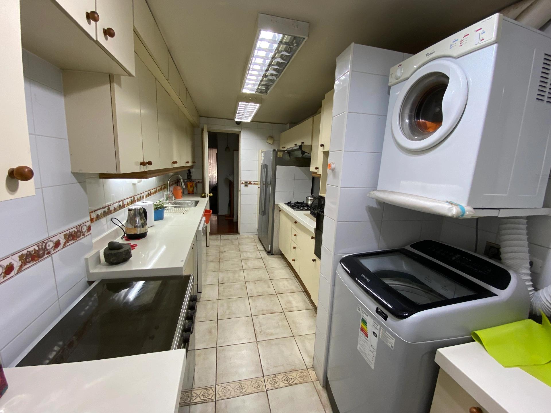 Arriendo Casa 4D 4B E - La Reina