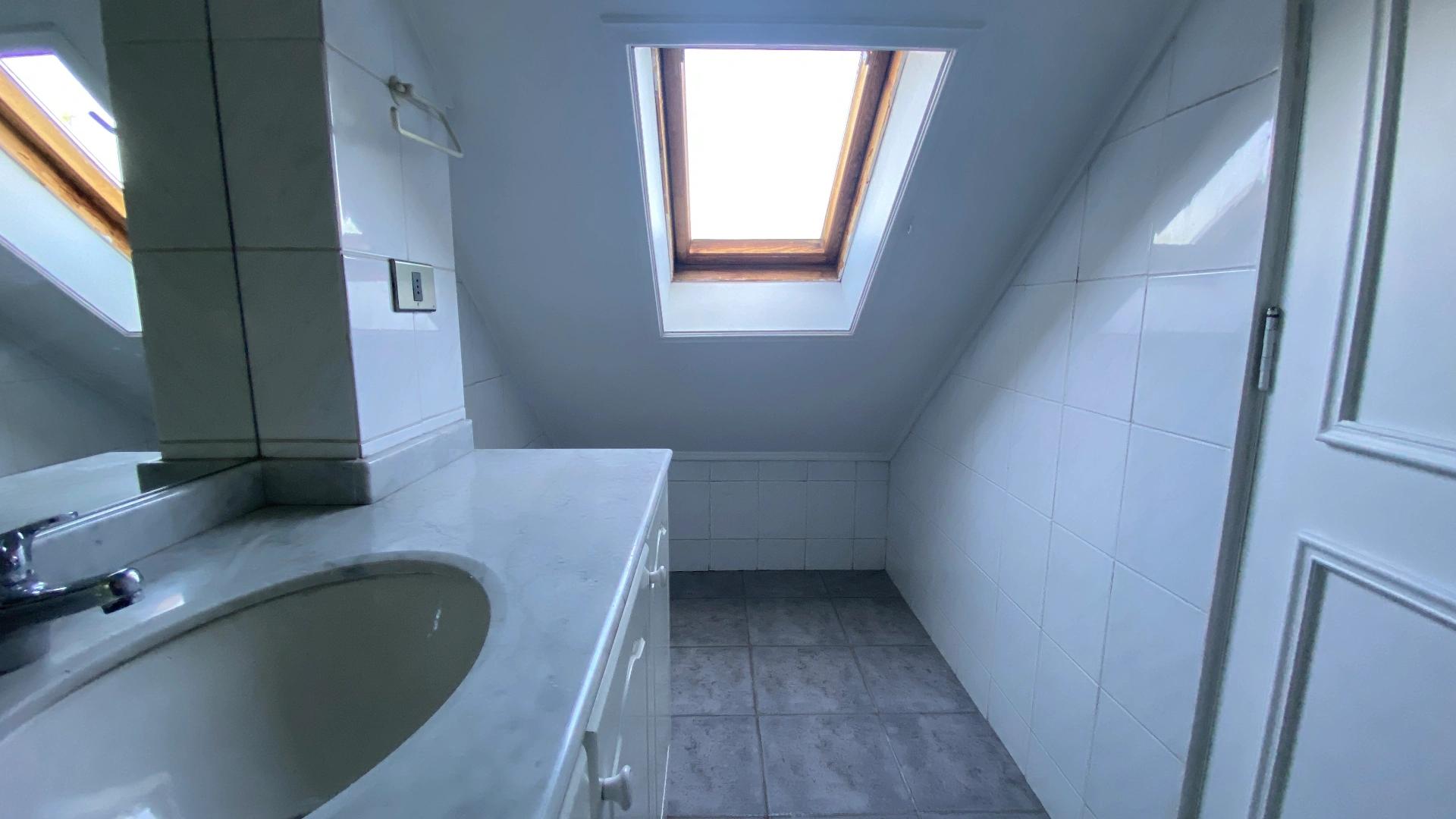 Arriendo Casa 4D 4B E - La Reina