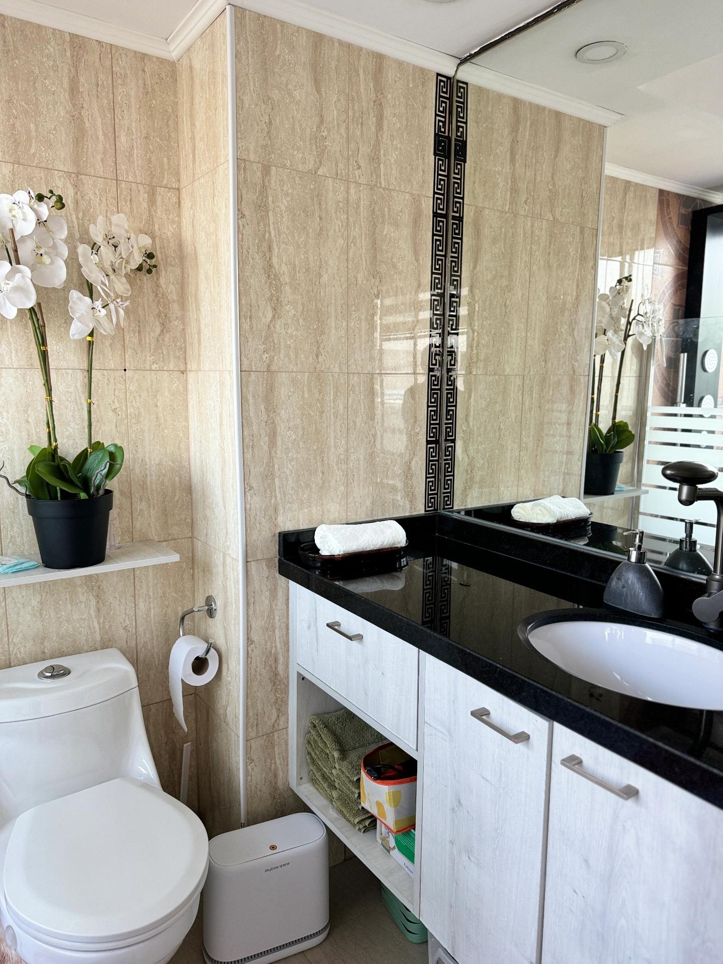 Arriendo Departamento 2D 1B E B - Las Condes