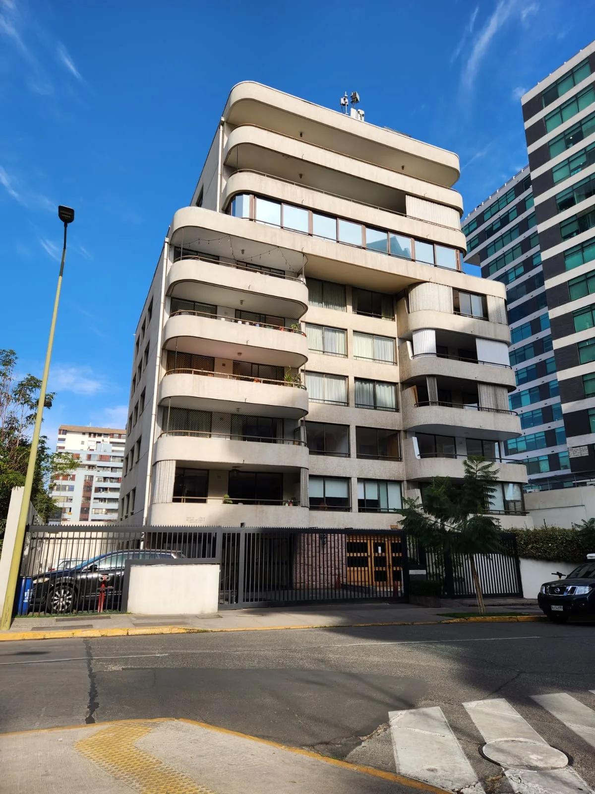 Arriendo Departamento 2D 1B E B - Las Condes