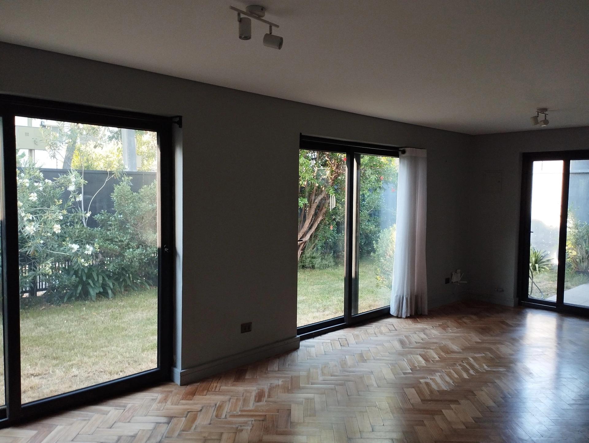 Arriendo Casa 4D 2B E - Las Condes