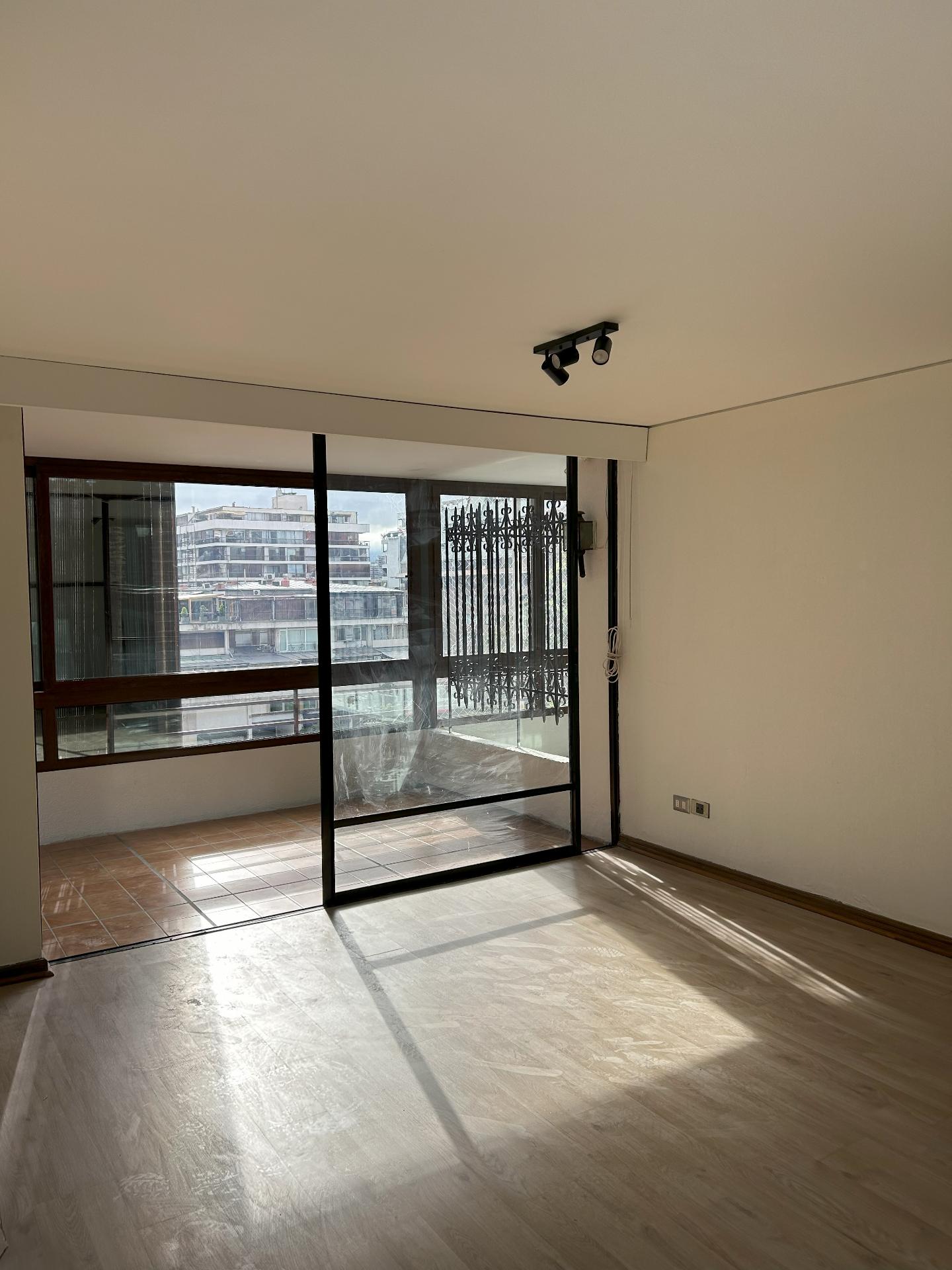Arriendo Departamento 3D 2B E B - Las Condes