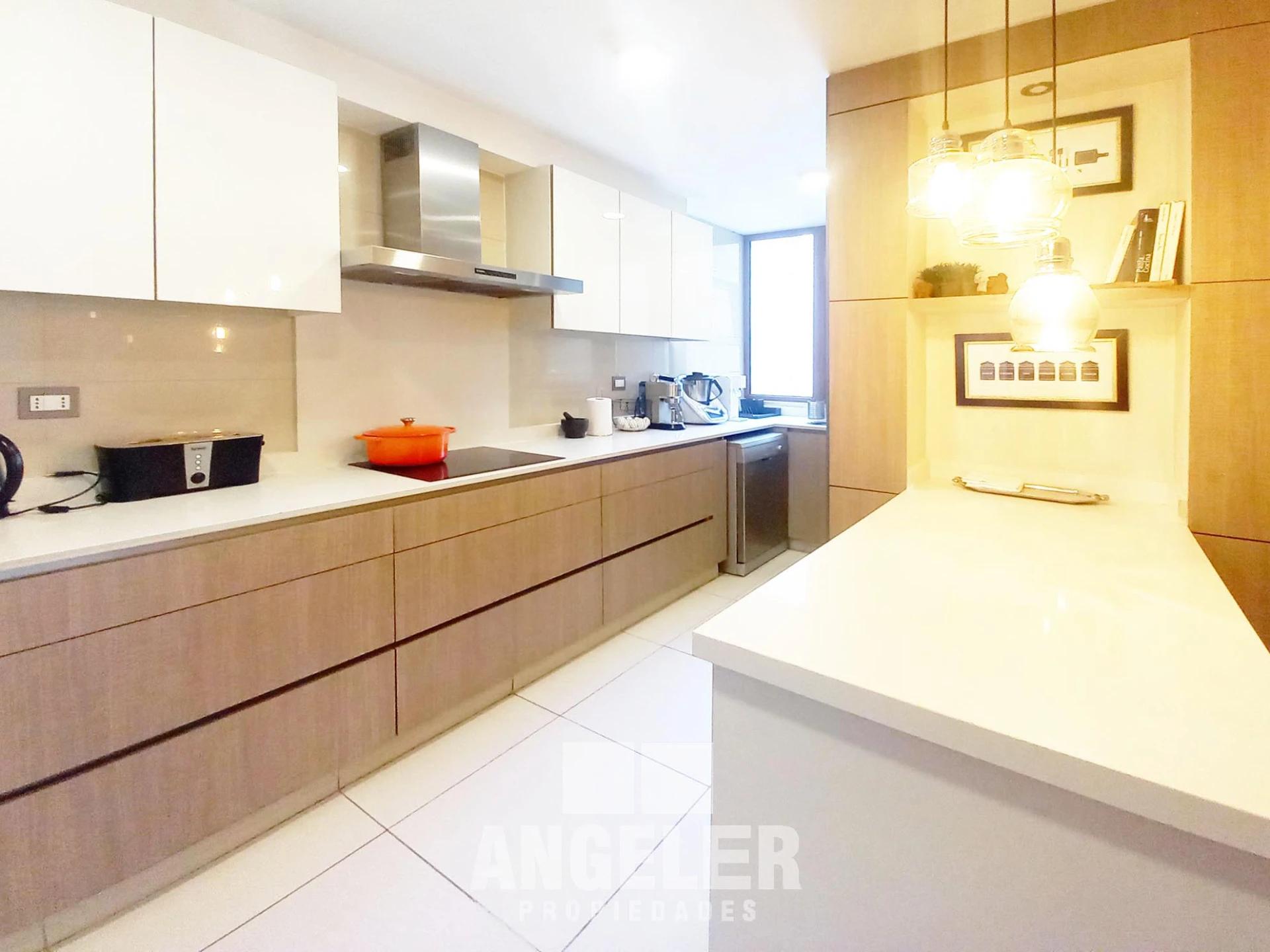 Venta Usado Departamento 3D 4B - Vitacura