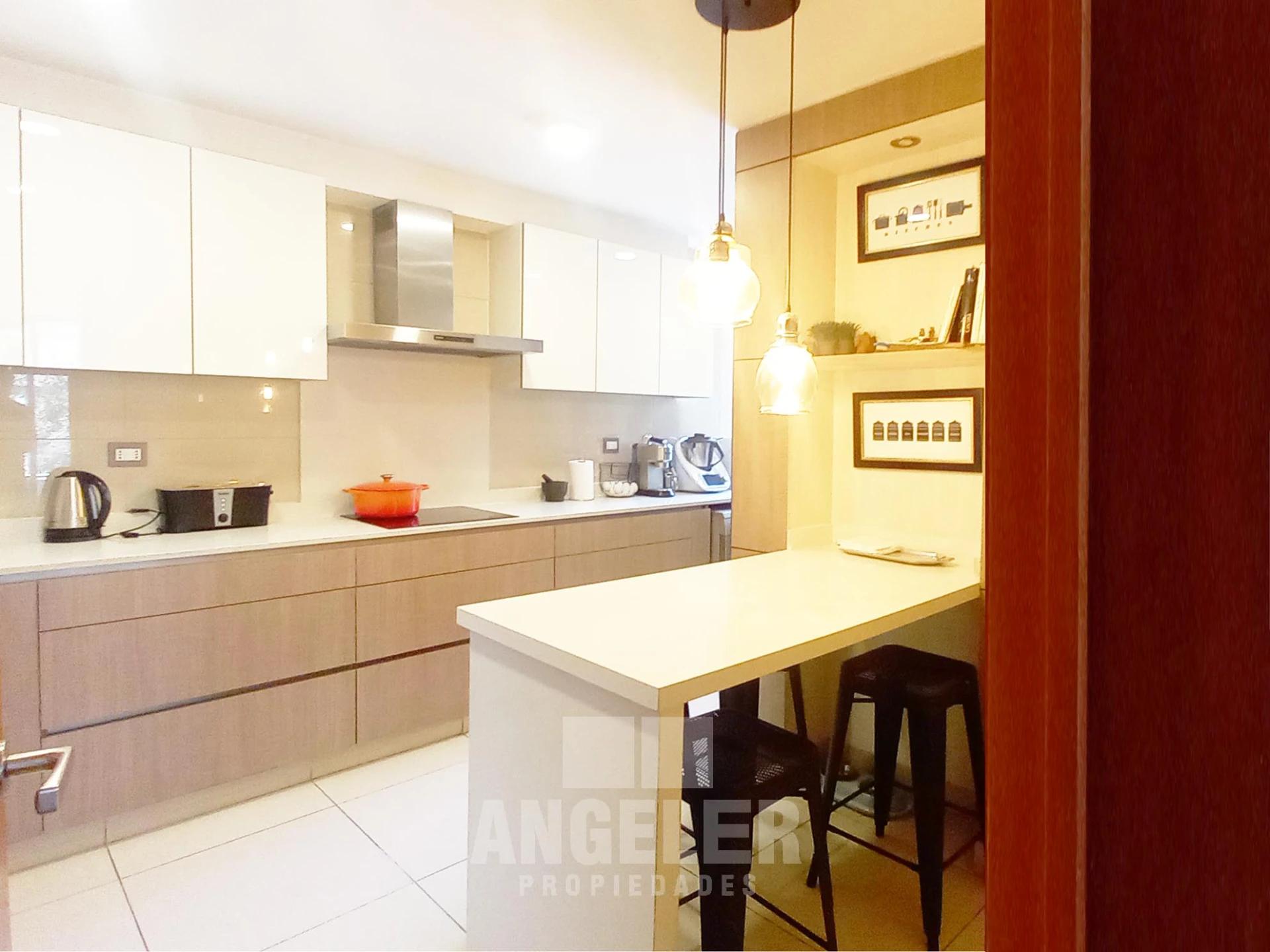 Venta Usado Departamento 3D 4B - Vitacura