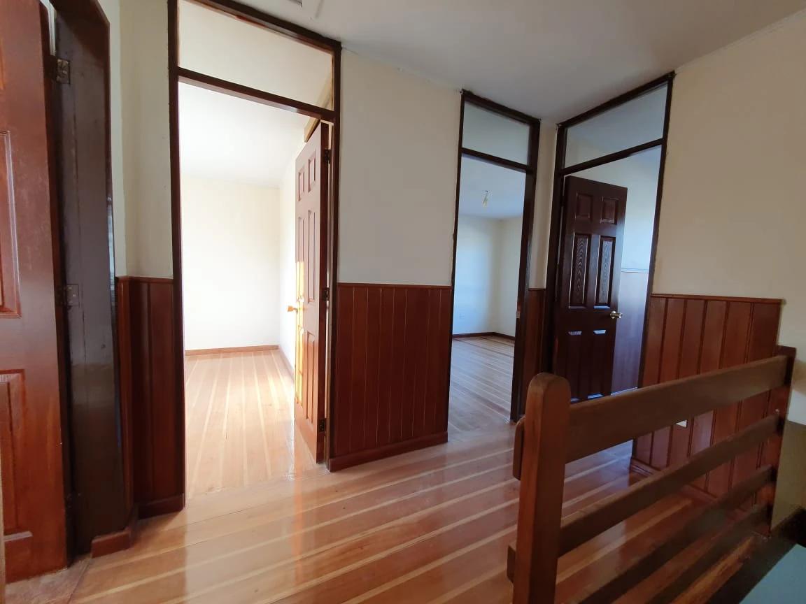 Arriendo Casa 4D 3B E - La Reina